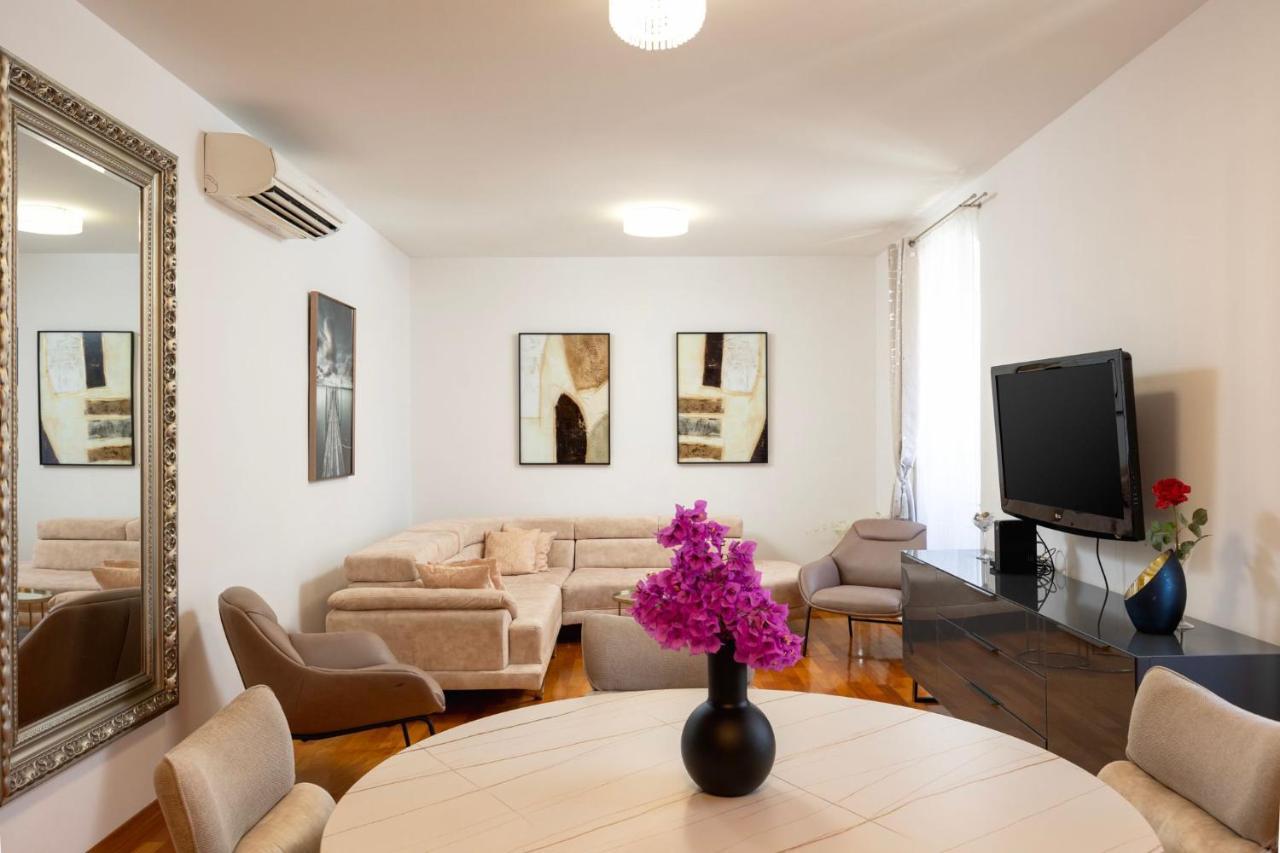 Apartman Klara Bacvice Split Bagian luar foto